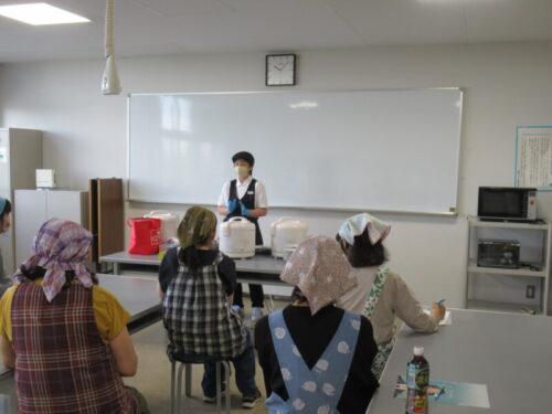 写真：ありんこさん伝授！美味しいおにぎりの握り方